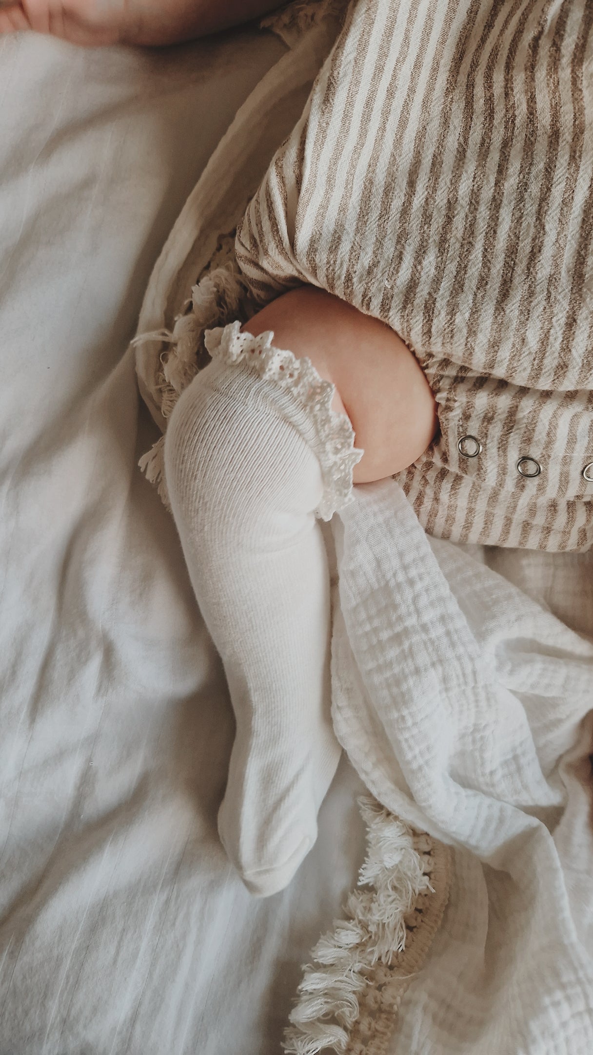Anna Knee High Socks - Khaki