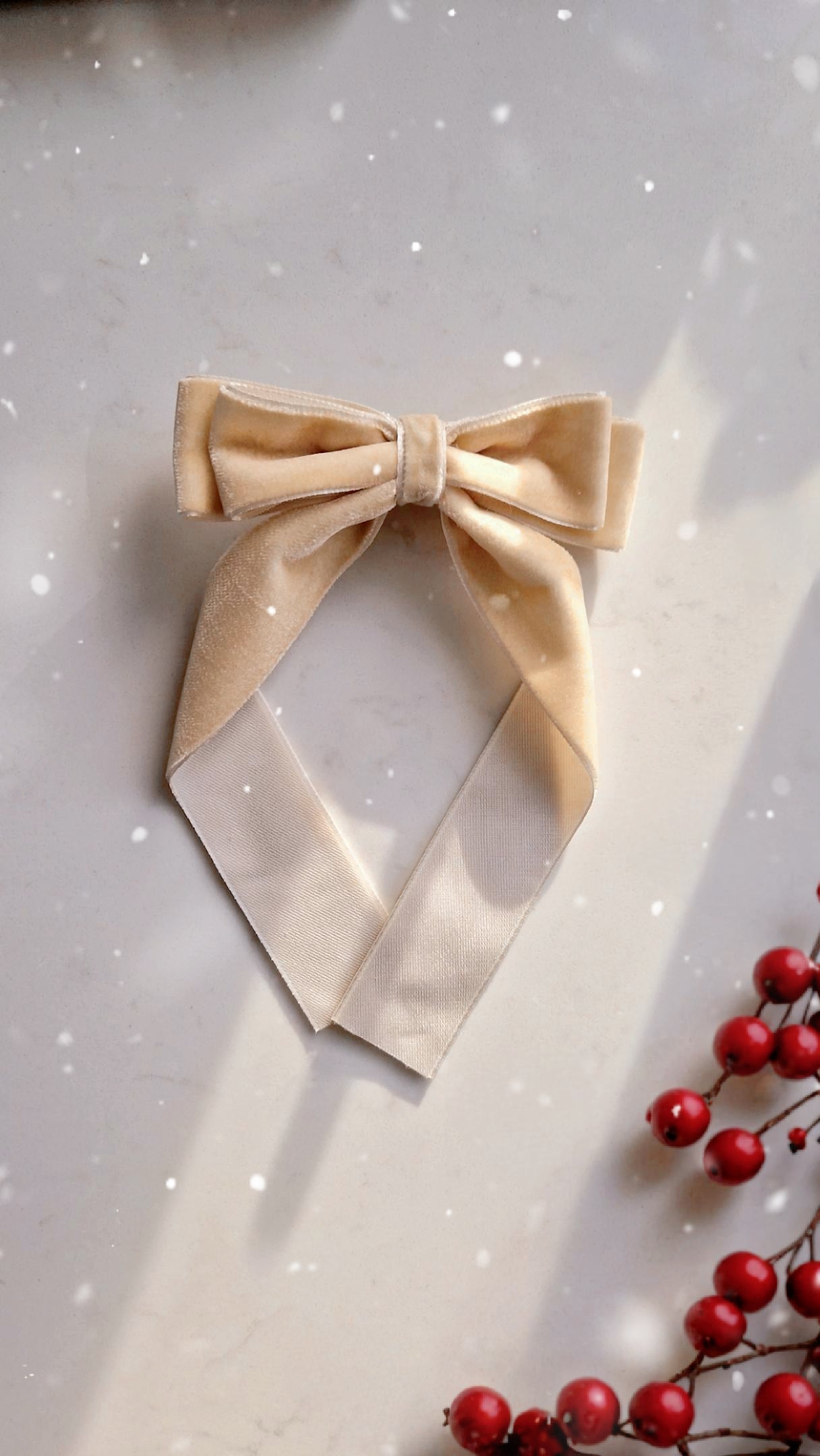 Velvet Ribbon Bow - Champagne