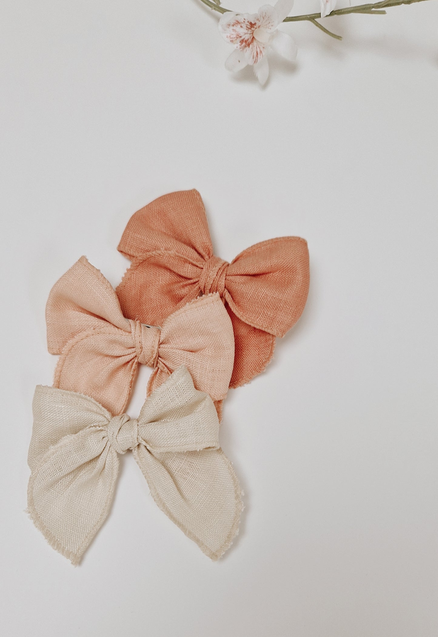 linen hair bow clip
