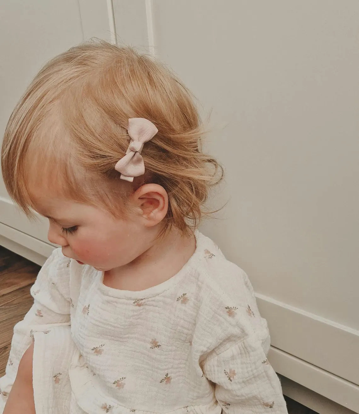 Dainty Bow Clips - 2 pack