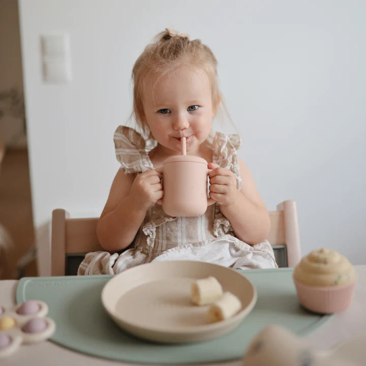 Silicone Training Cup with straw - Soft Lilac