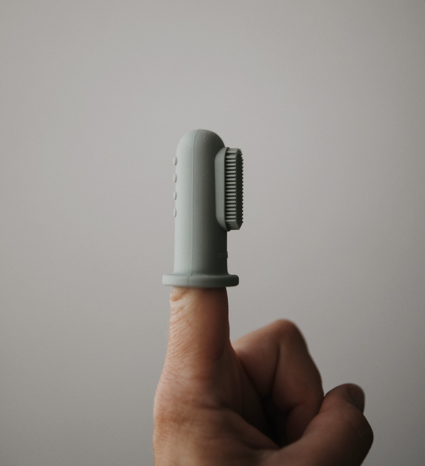 Finger Toothbrush - Sand/Blush