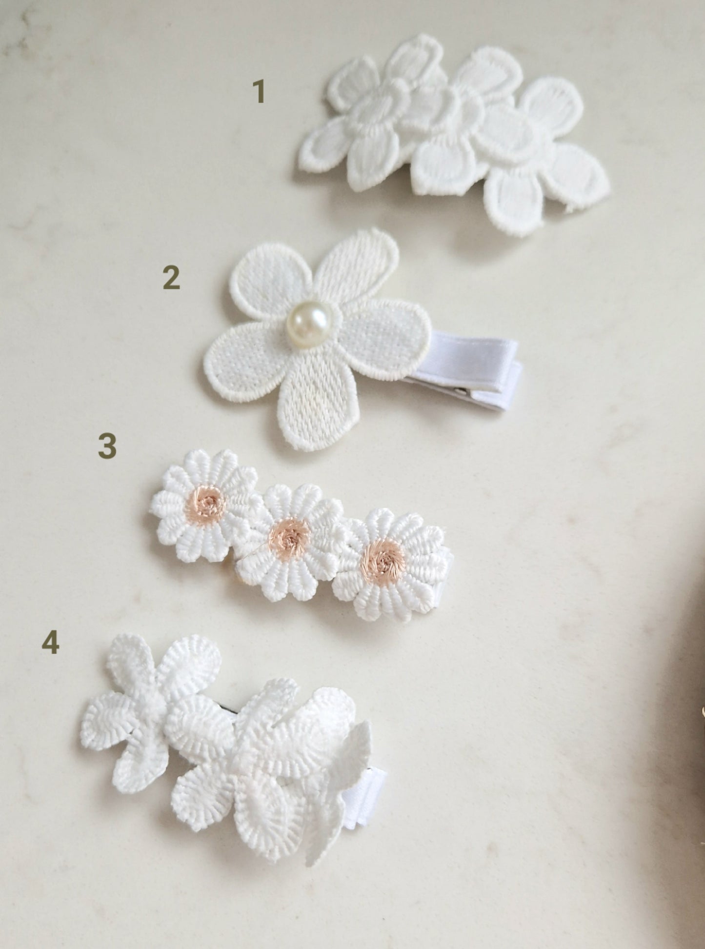 NEW White Flower Clip Set - 4 pack