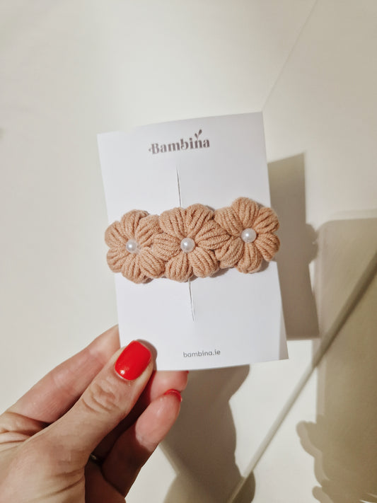 Peach Pearl Crochet Hair Clip