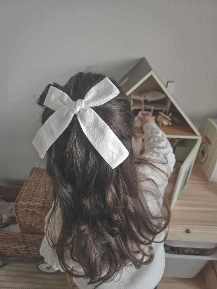 Arabella Hair Clip - Ivory