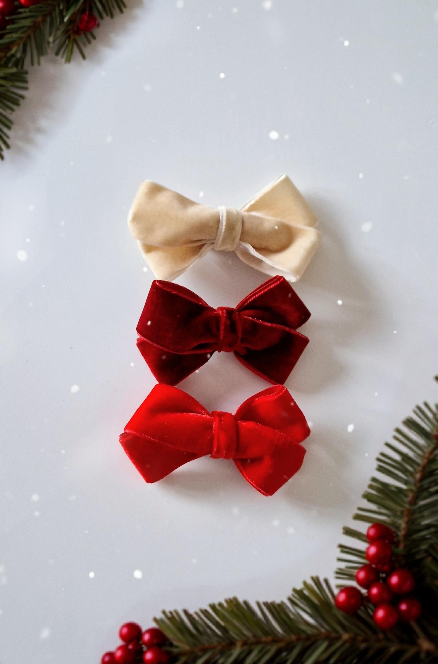 Small Velvet Ribbon Bow