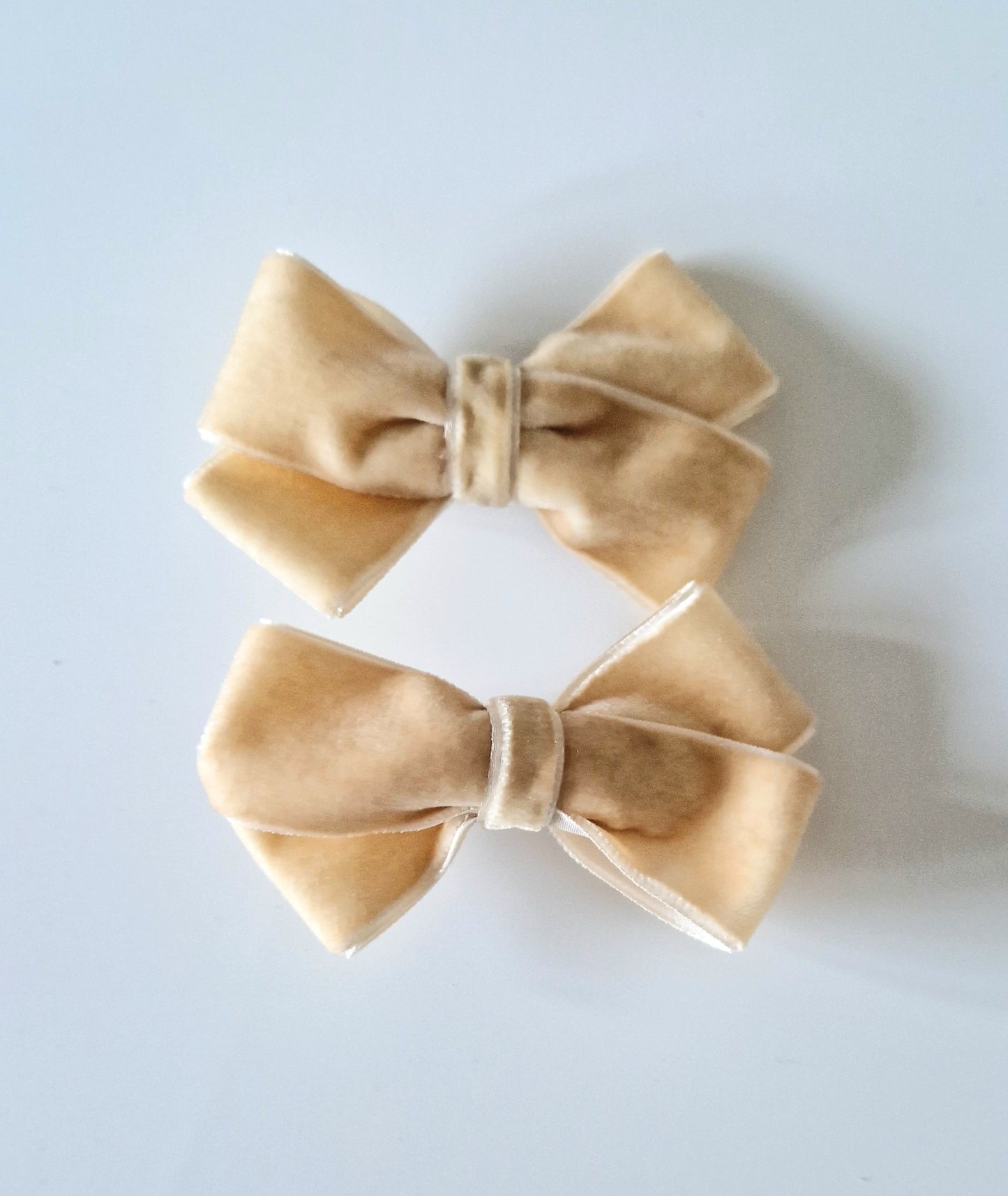 Small Velvet Ribbon Bow