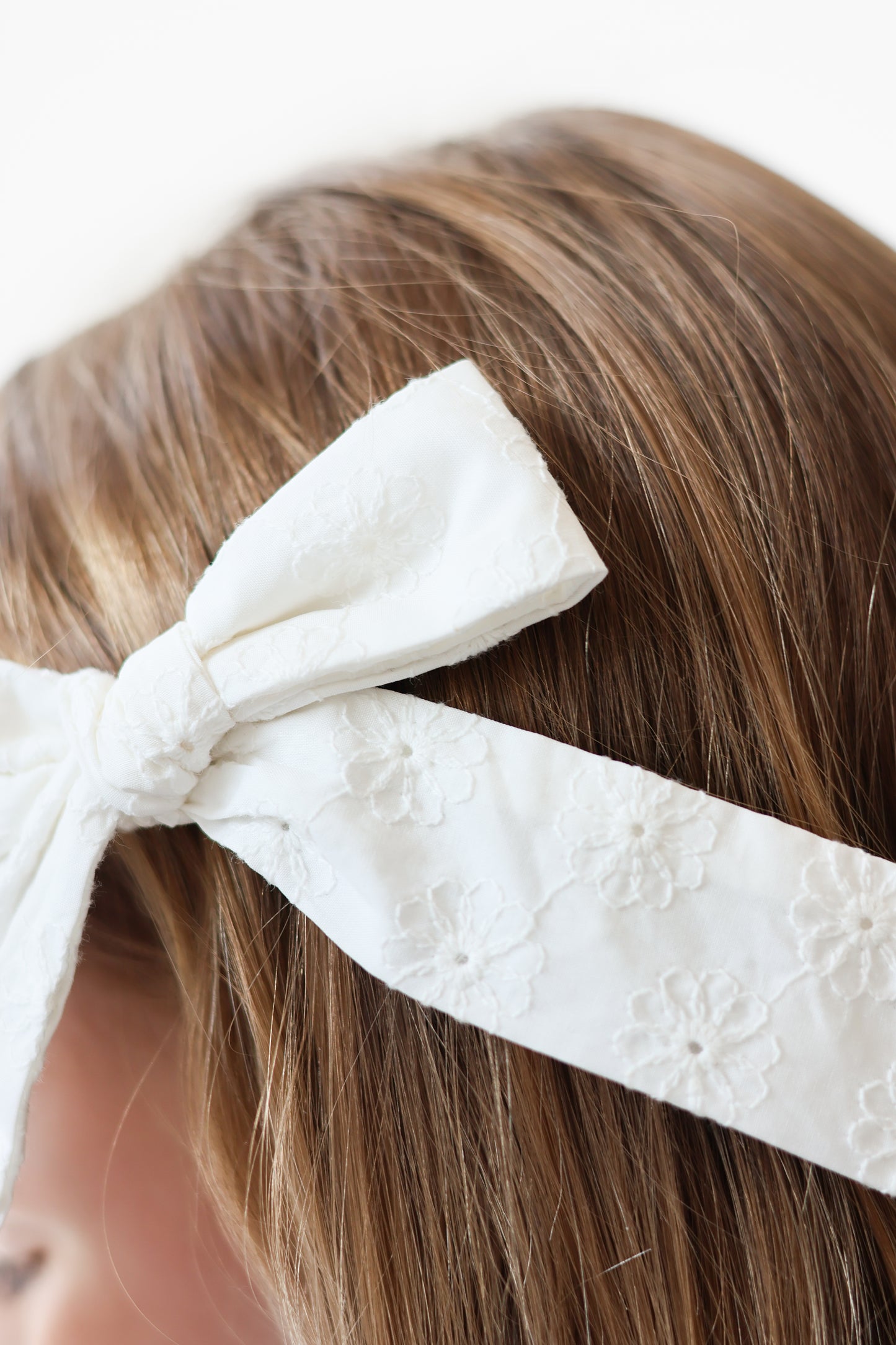 Arabella Hair Clip - Ivory