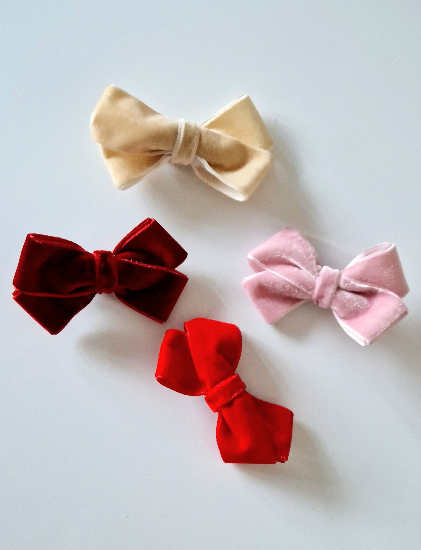 Small Velvet Ribbon Bow